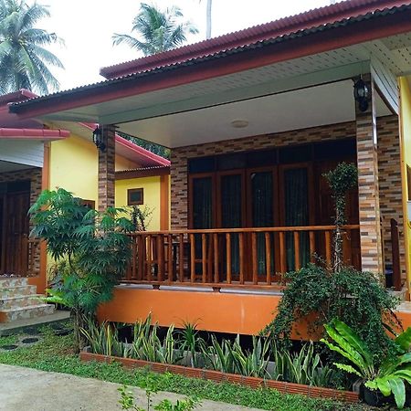 Вилла Coconut Corner Яо-Ной Номер фото